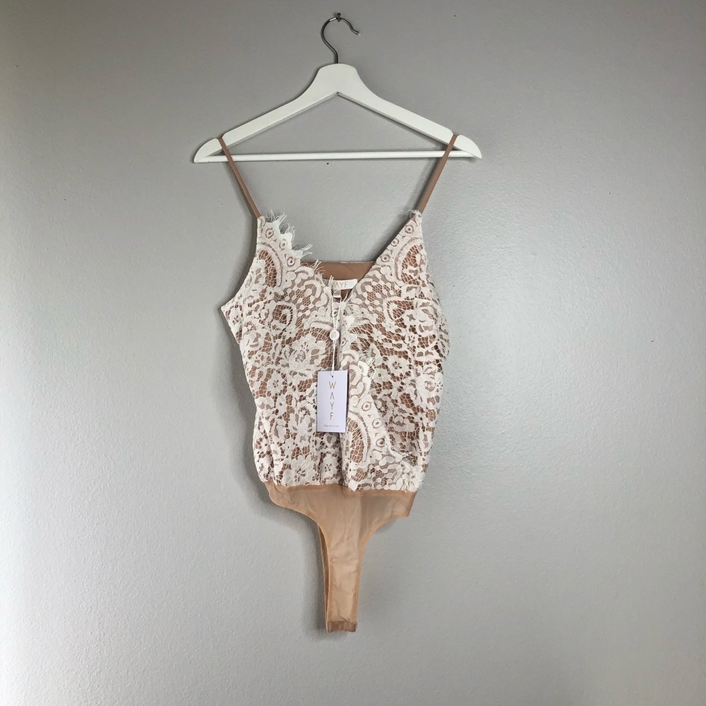 WAYF Houston Lace Cami Bodysuit - Picture 4 of 6